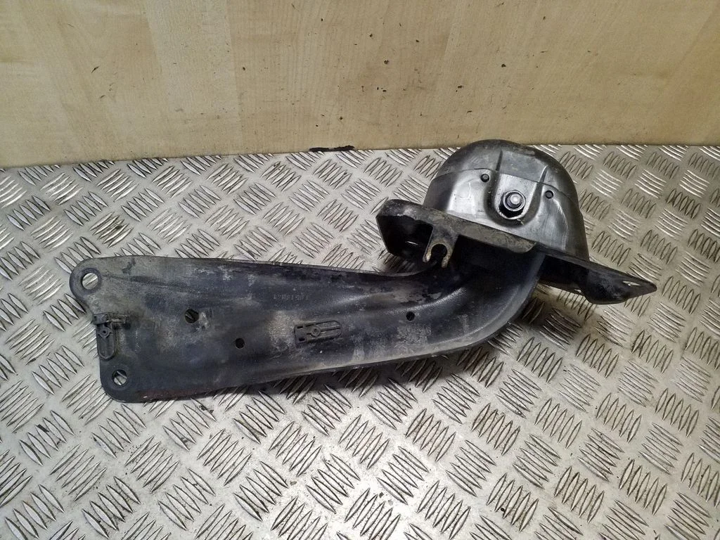 Rear upper control arm/wishbone 5Q0505225