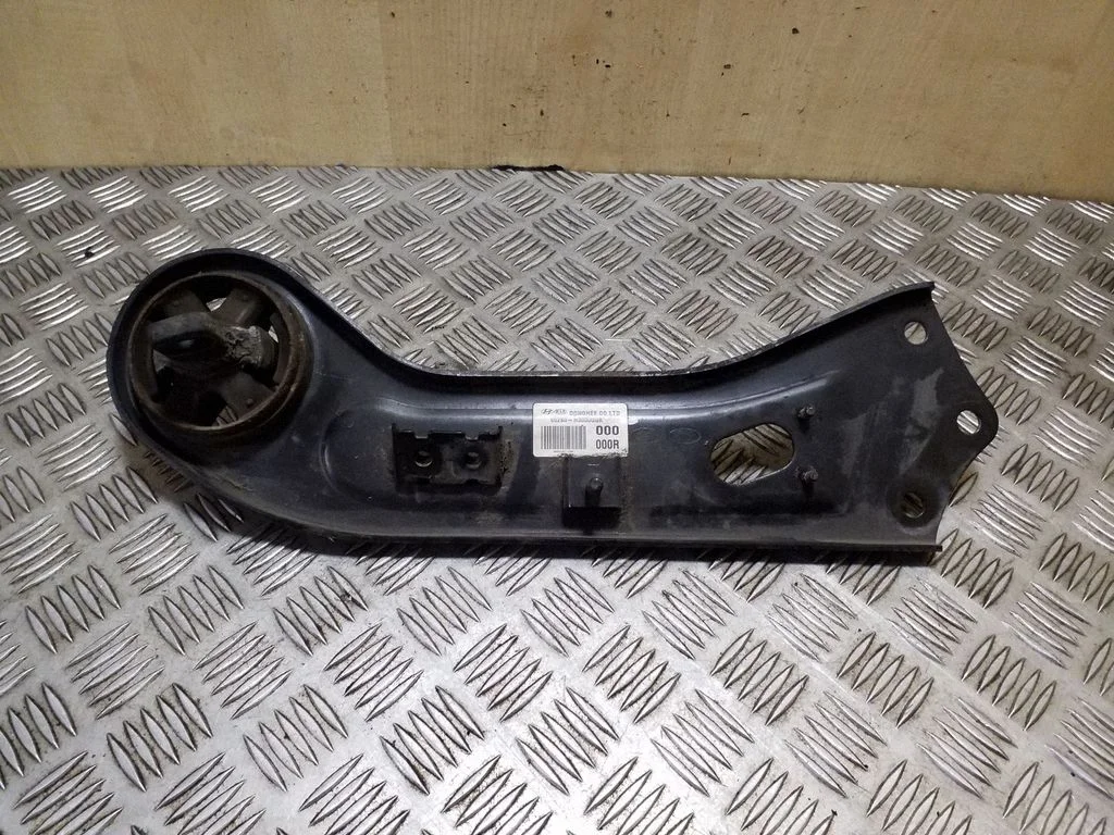 Rear upper control arm/wishbone 55280H3000QQK