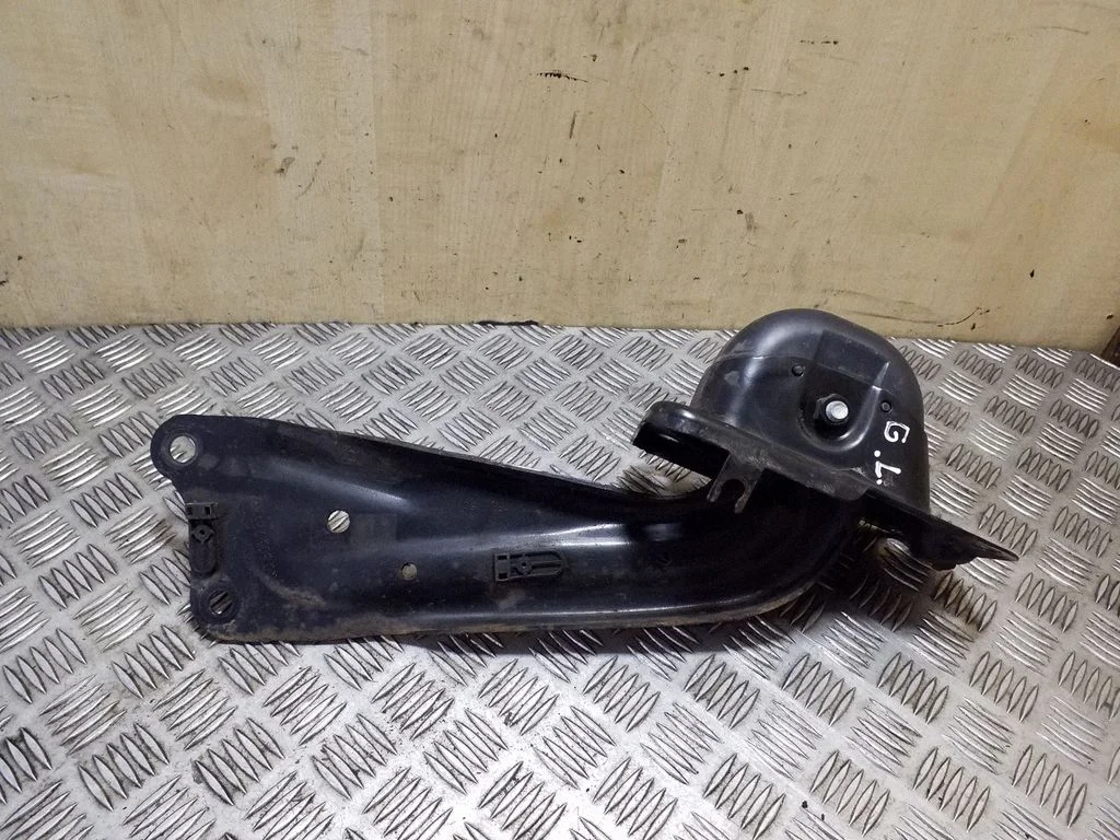 Rear upper control arm/wishbone 5Q0505225C