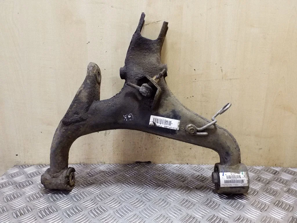 Rear upper control arm/wishbone RGG500313S