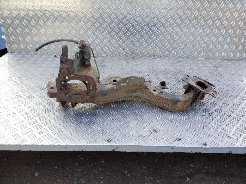 Rear upper control arm/wishbone – Nissan X-Trail T31 (2007-2014)