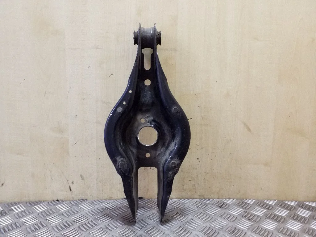 Tagumine ülemine õõtshoob 33326792541