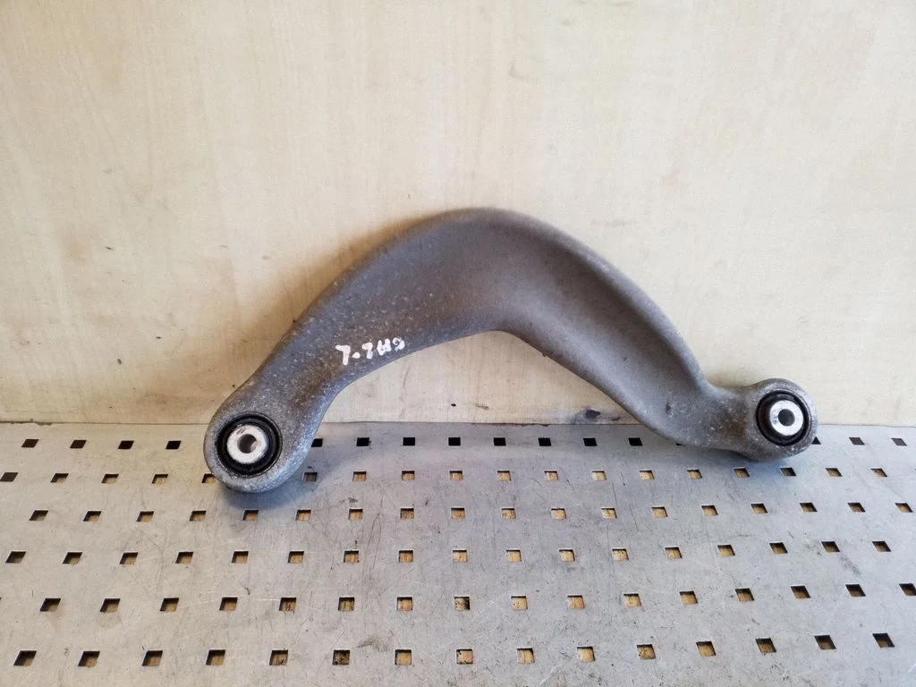 Rear upper control arm/wishbone 8K0505323F