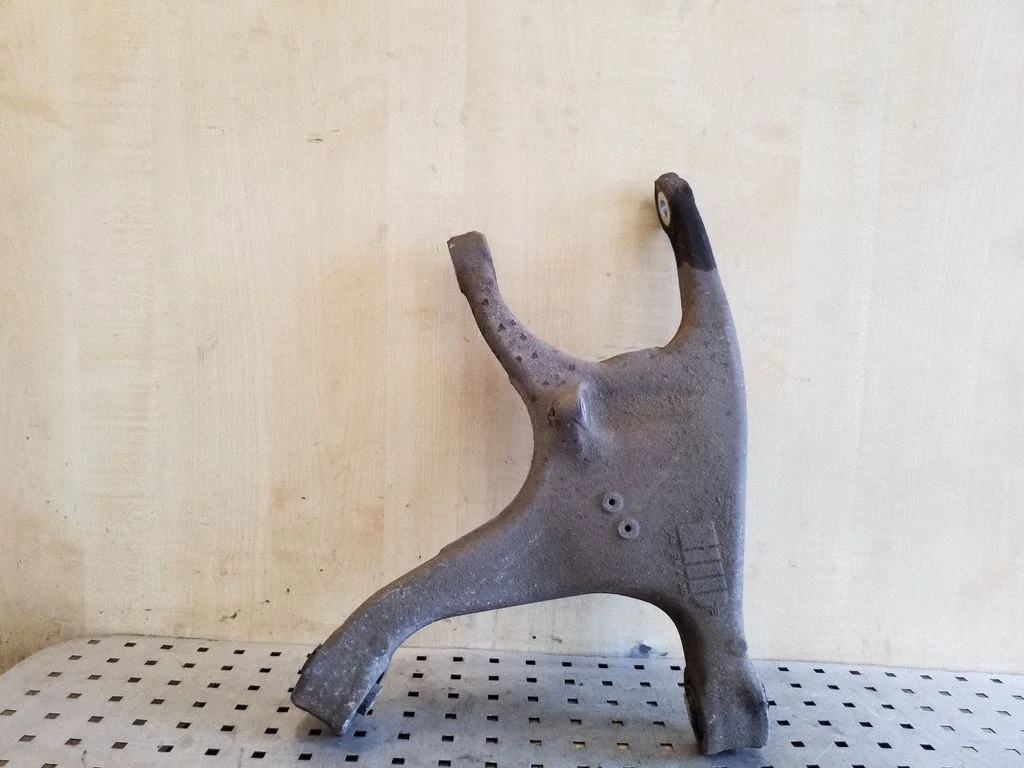 Rear upper control arm/wishbone 8K0505312J