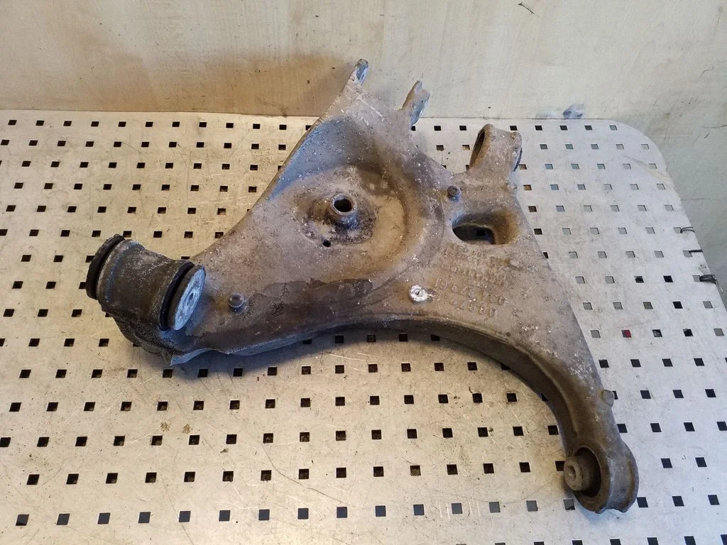 Rear upper control arm/wishbone 8E0505312