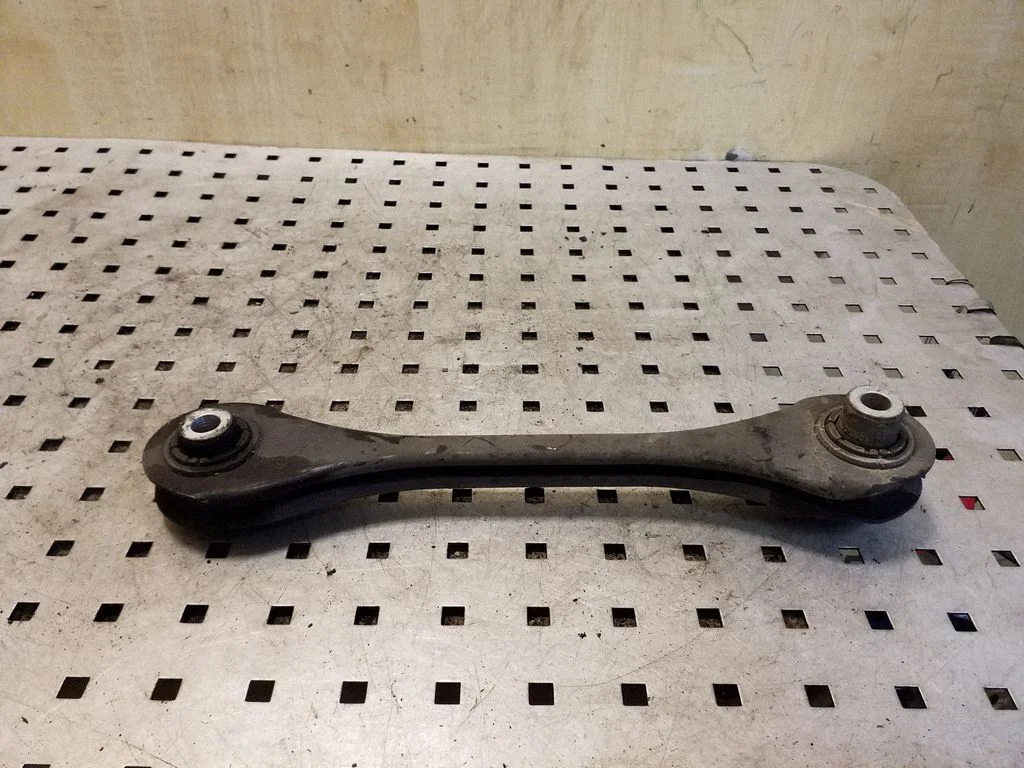Rear upper control arm/wishbone 5Q0501529C