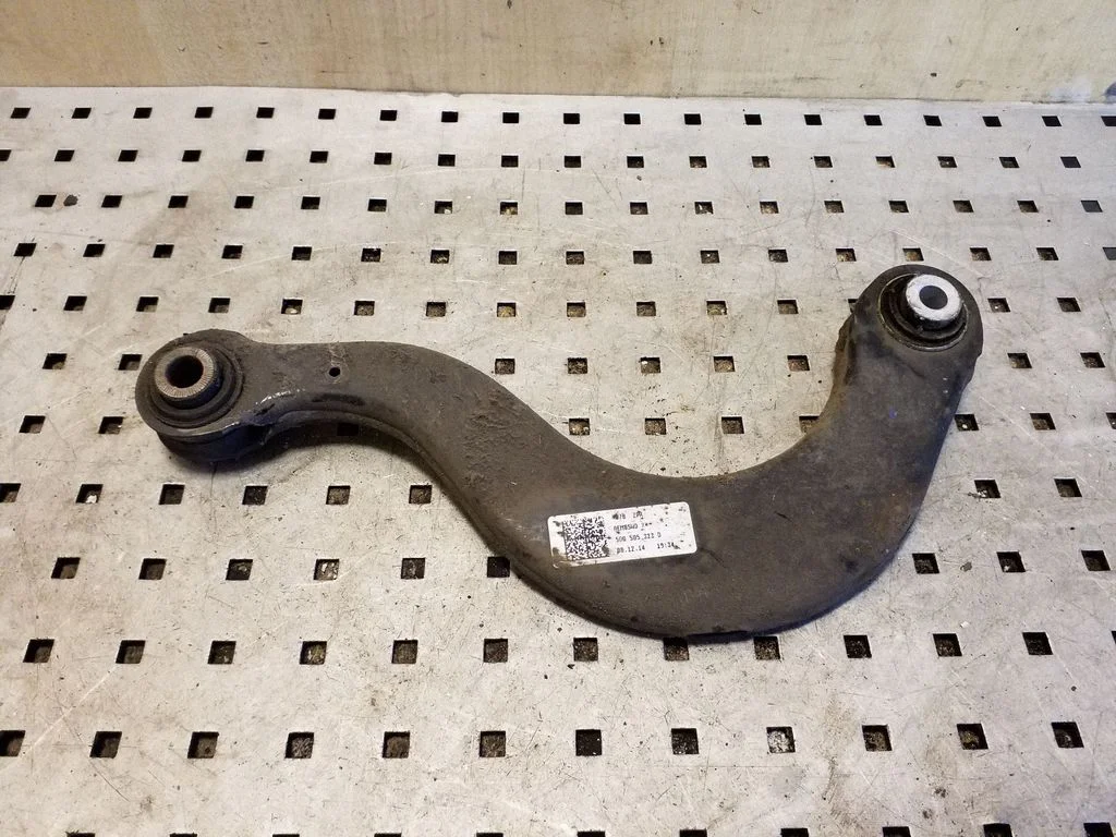 Rear upper control arm/wishbone 5Q0505323D