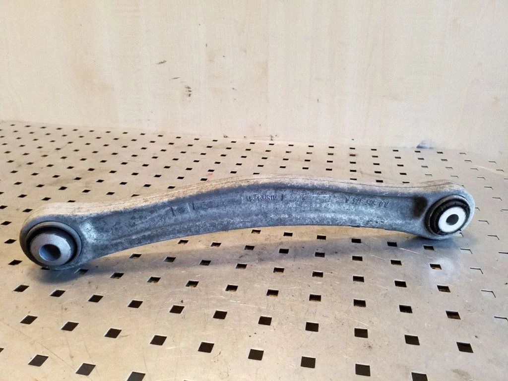 Rear upper control arm/wishbone 7L0505376A
