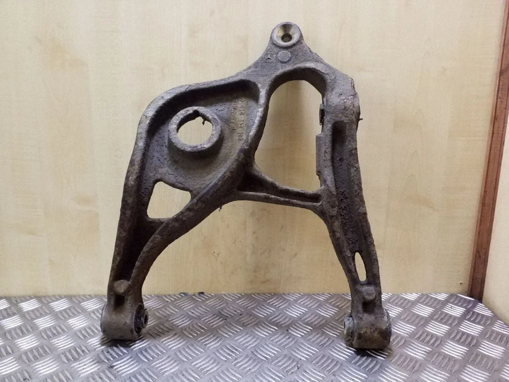 Tagumine ülemine õõtshoob 000060362106