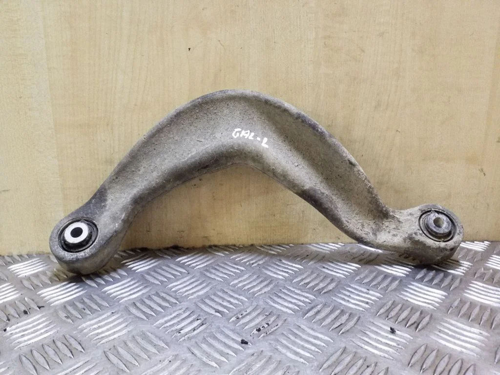 Rear upper control arm/wishbone 8K0505323F