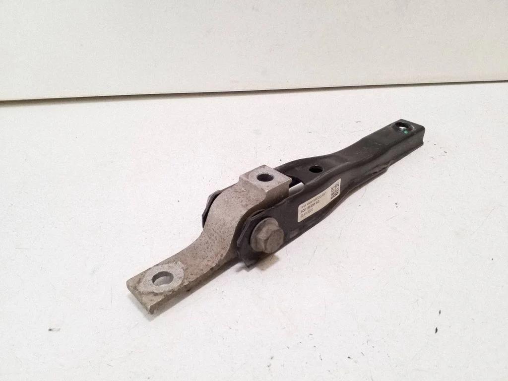 Gearbox mounting bracket – Audi RS Q3 (2019-)