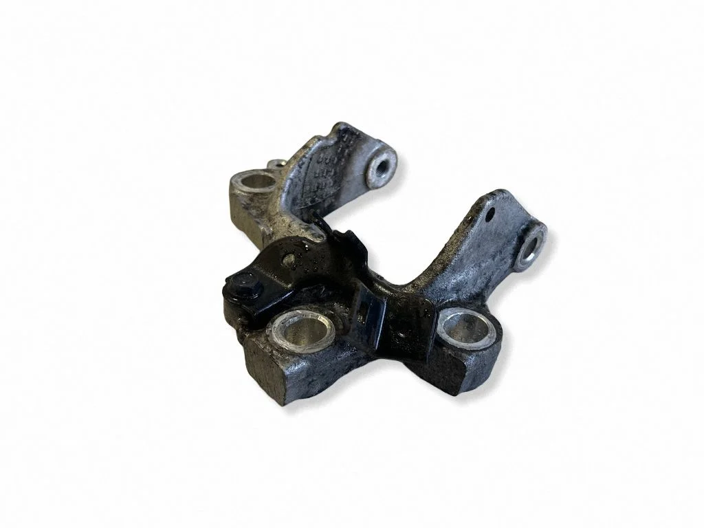 Gearbox mounting bracket 50TM8CVT