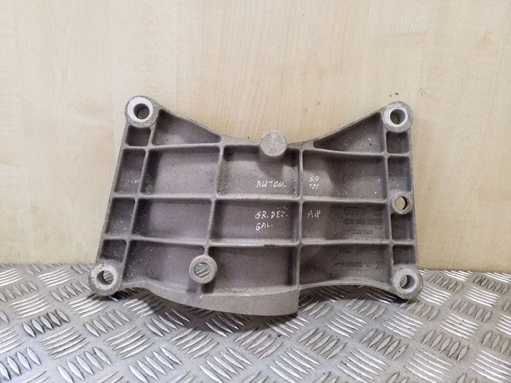 Gearbox mounting bracket 4E0803806D – Audi A8 S8 D3 4E (2002-2009)