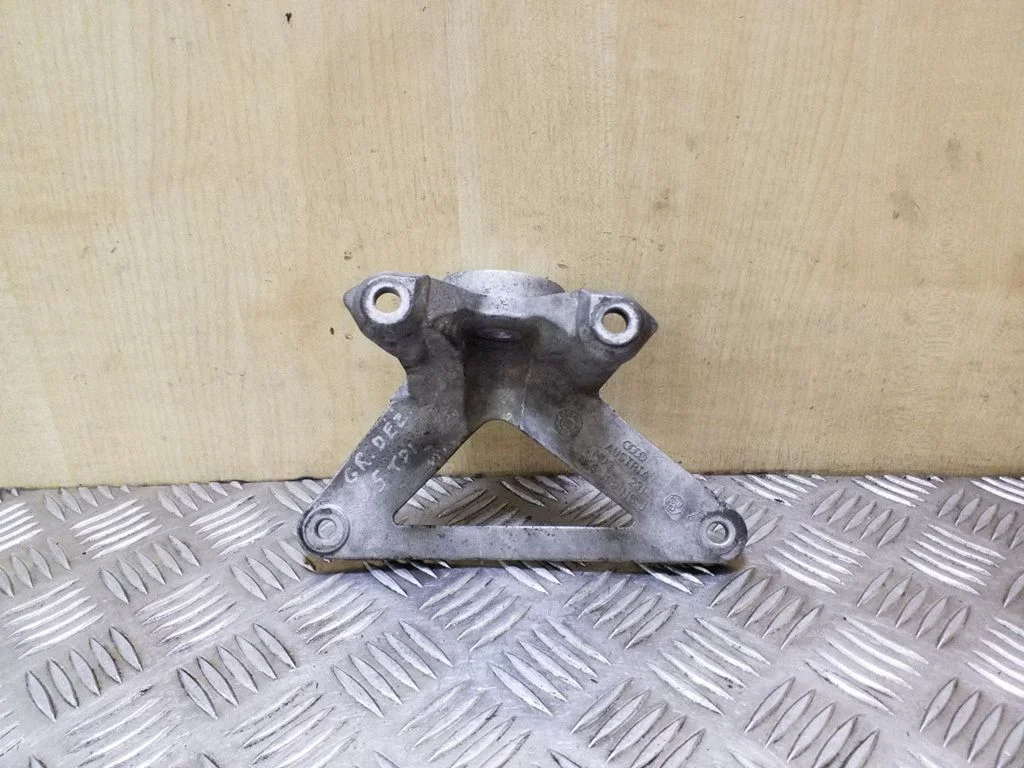 Gearbox mounting bracket 8E0399115J