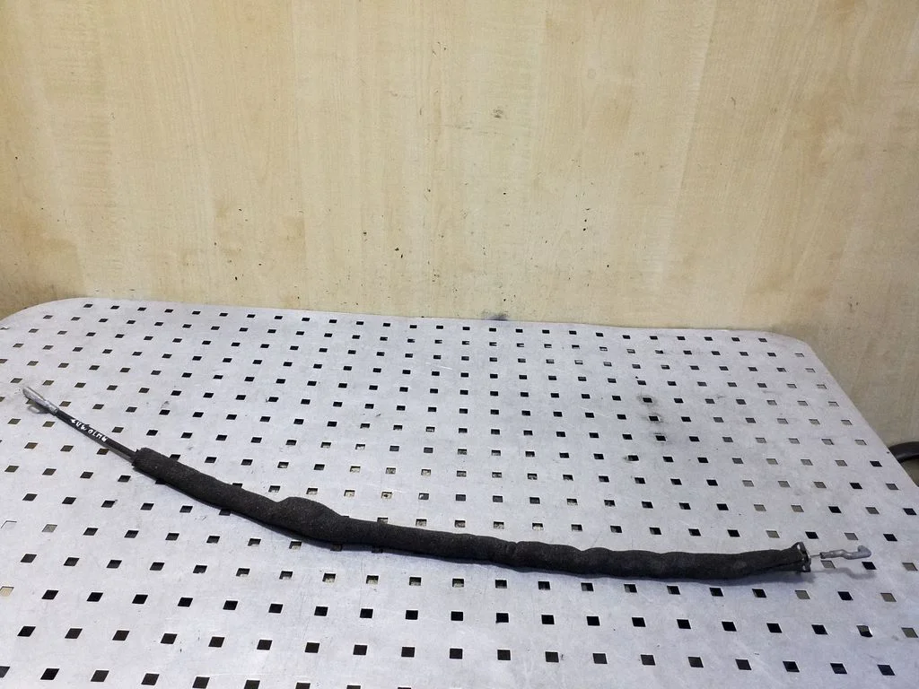 Gear shift cable linkage 893713575B