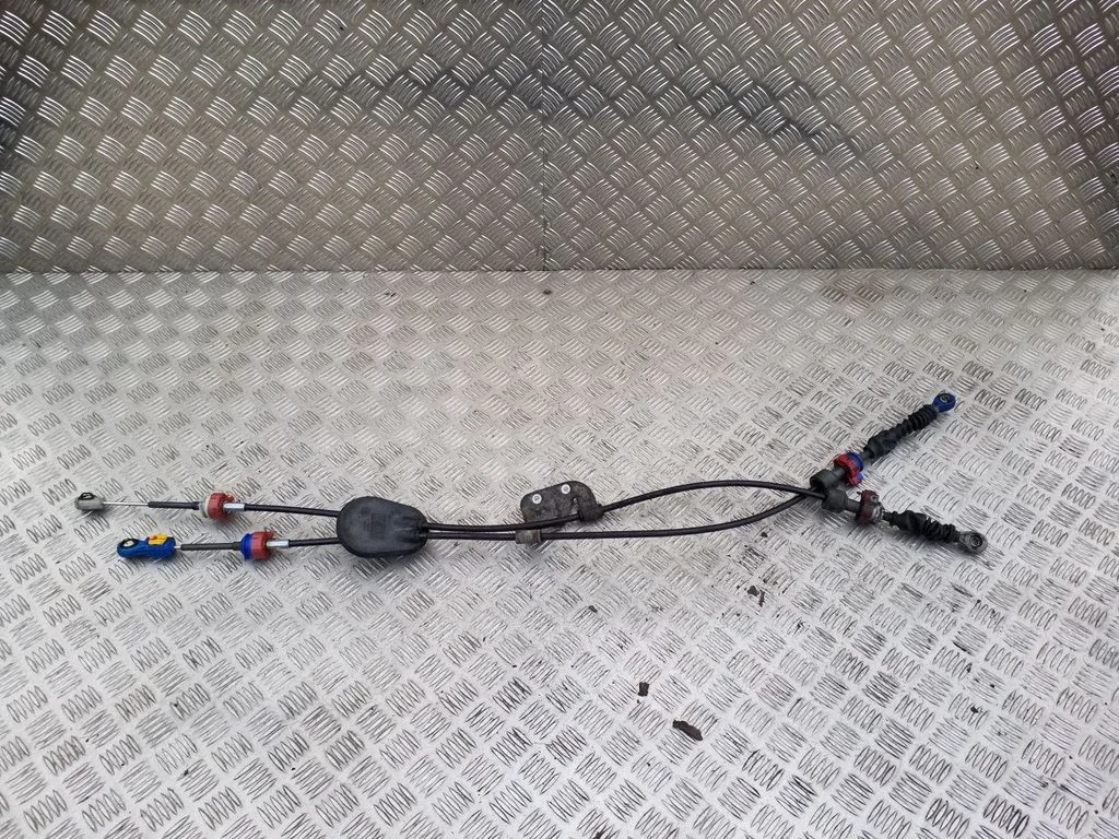 Gear shift cable linkage 112112856