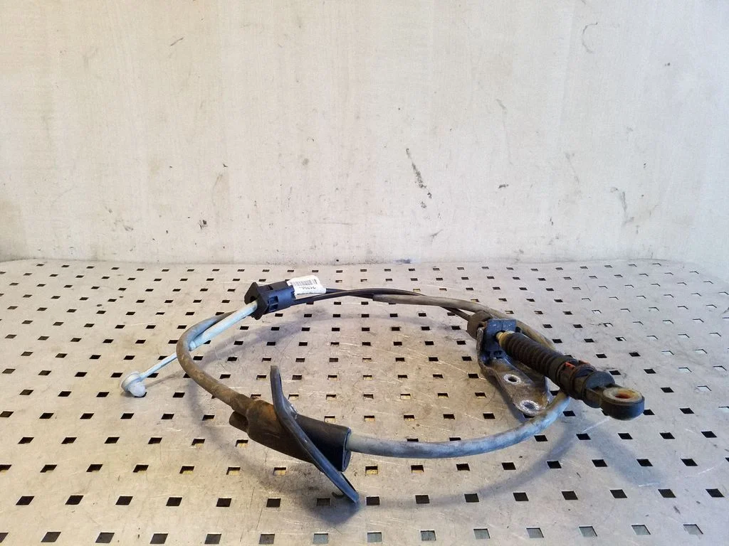 Gear shift cable linkage 9480954