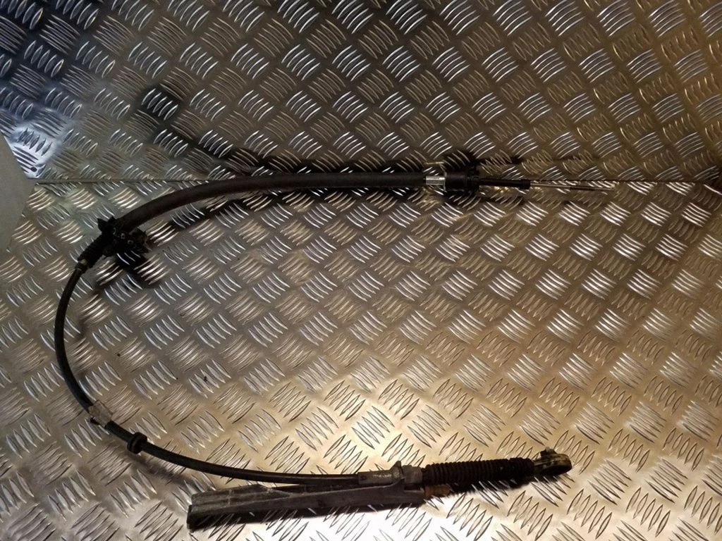 Pārnesumu pārslēgšanas trose A1693700073