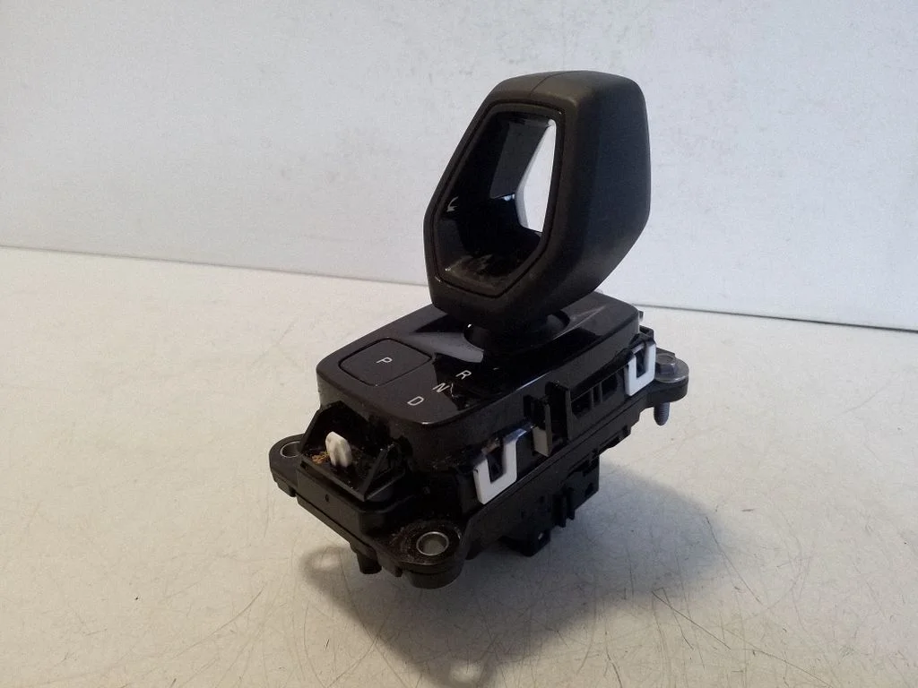 Gear selector mechanism – Polestar 2 (2020-)