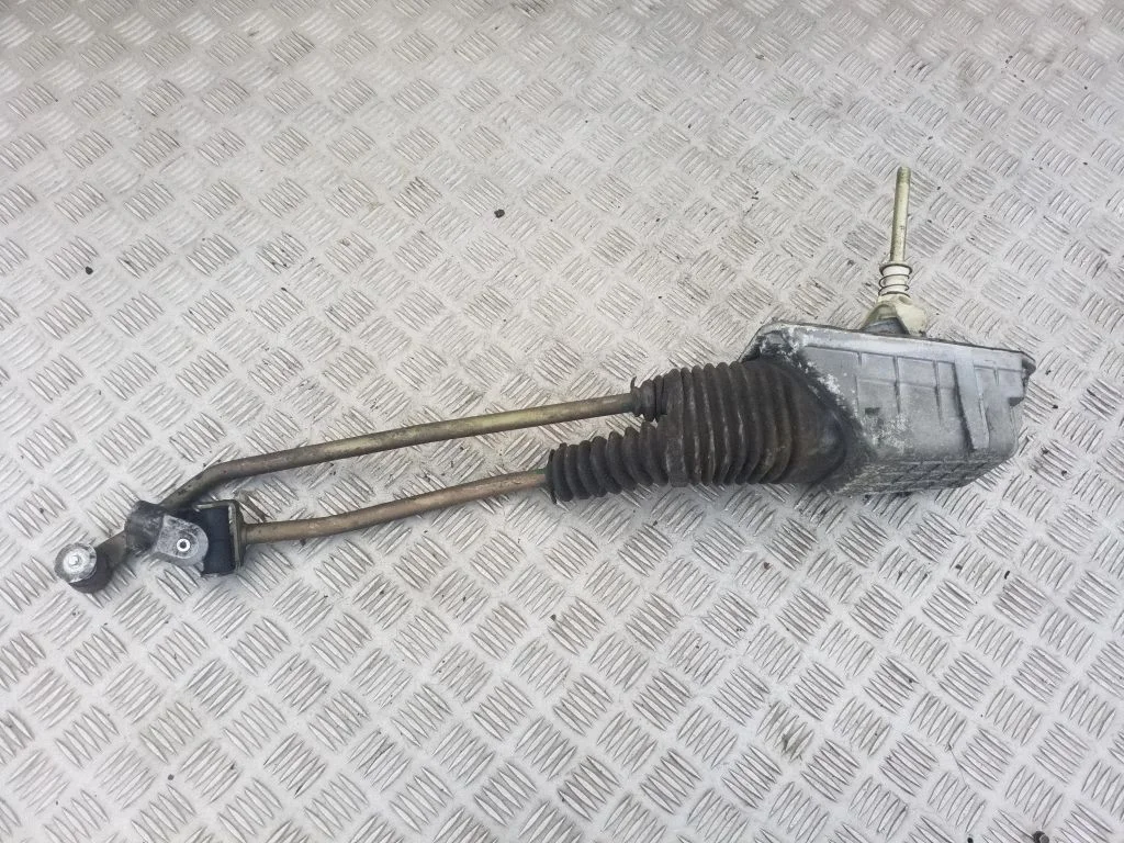 Pavarų perjungimo mechanizmas (kulisa)