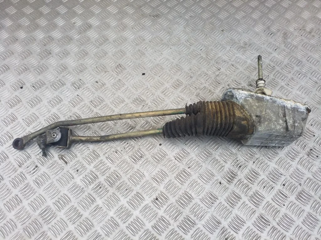 Pavarų perjungimo mechanizmas (kulisa)