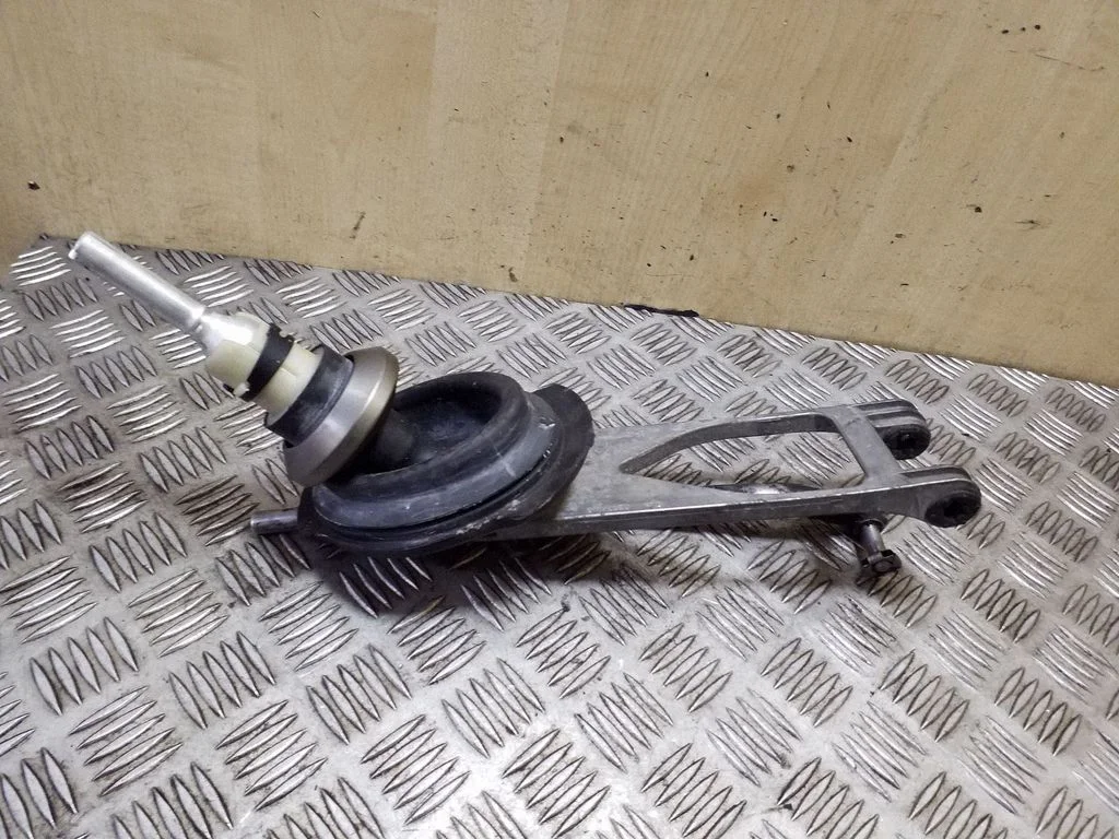 Gear selector mechanism – BMW X1 E84 (2009-2015)