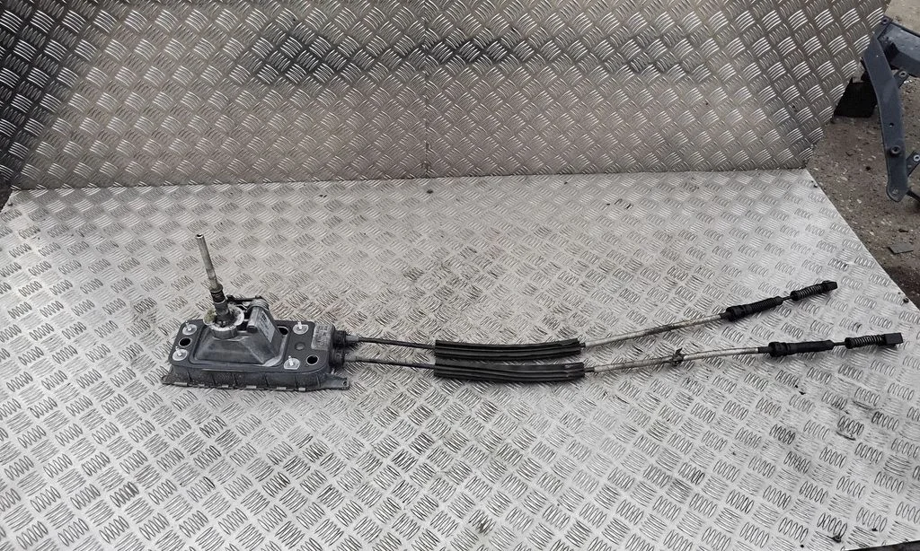 Gear selector mechanism 8J0711265D