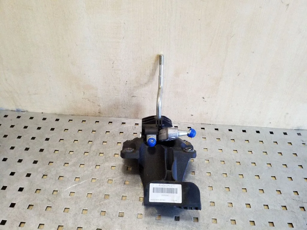Gear selector mechanism 54000SWA
