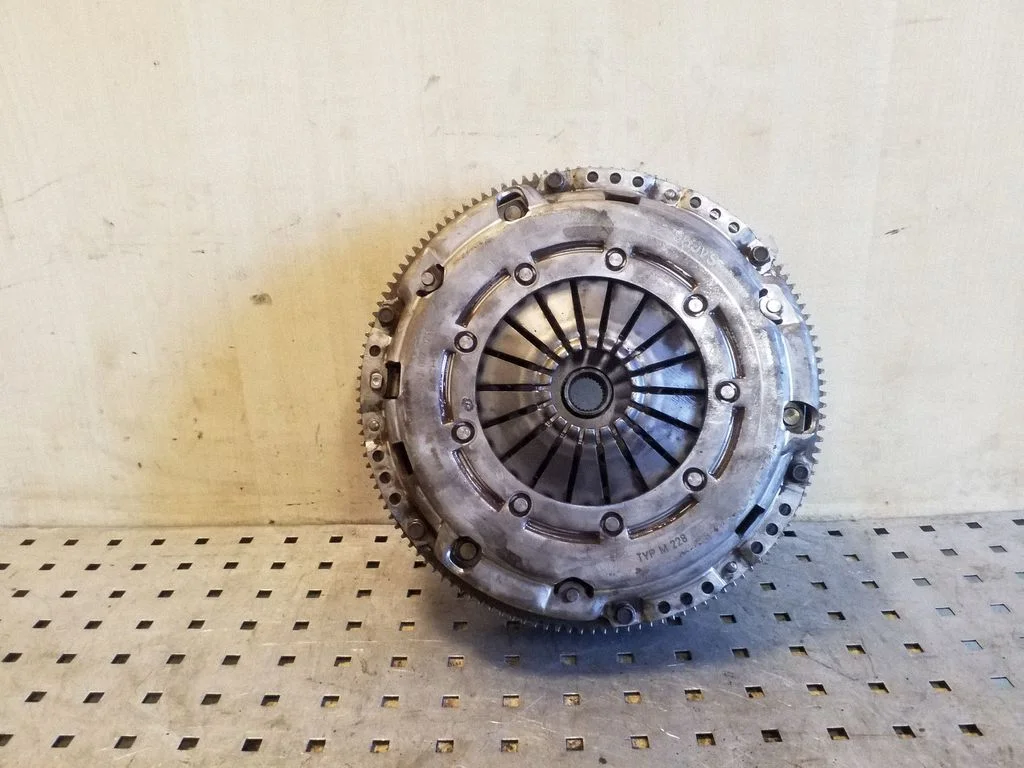 Sidurikomplekt – Volkswagen Passat CC (2008-2016)