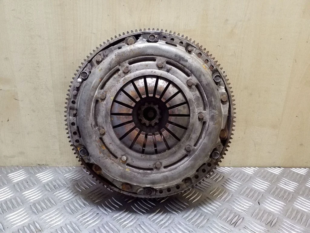 Sidurikomplekt – Subaru Outback (2009-2014)