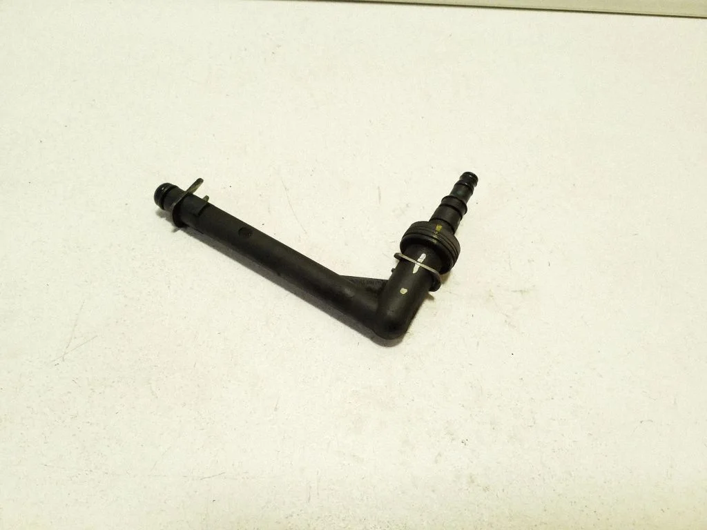 Siduri toru / voolik – Nissan X-Trail T32 (2014-2021)