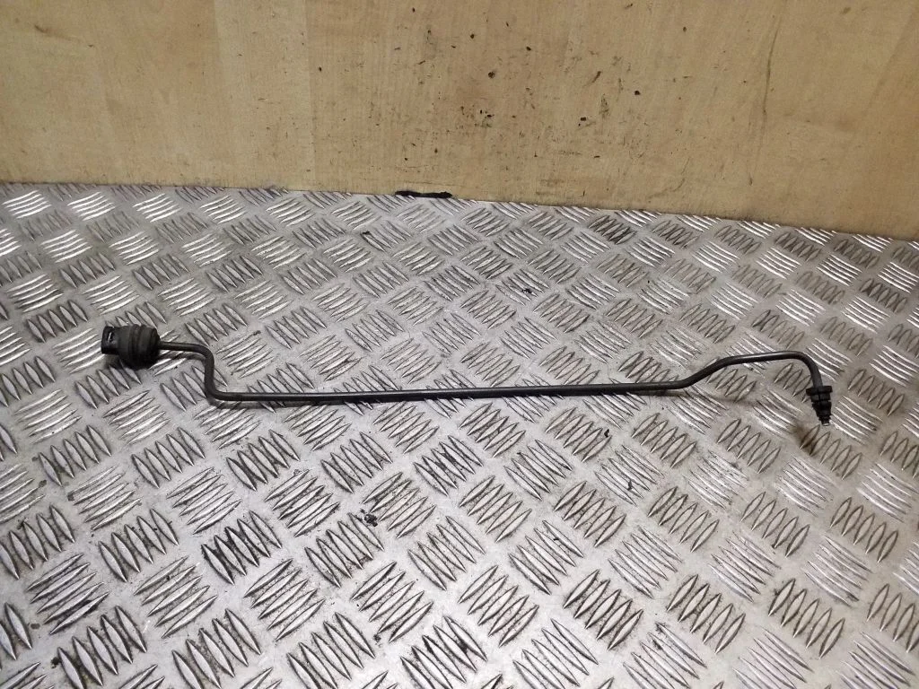 Clutch pipe/line S033802