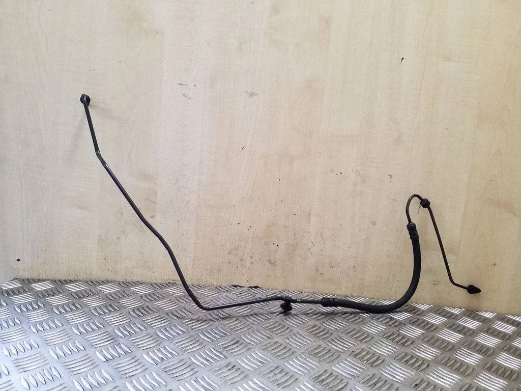 Clutch pipe/line 1K2721465BR
