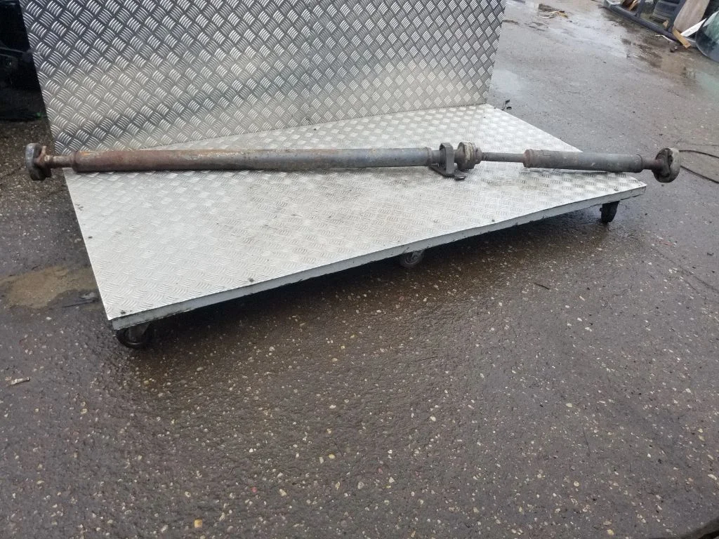 Tagumine kardaanvõll