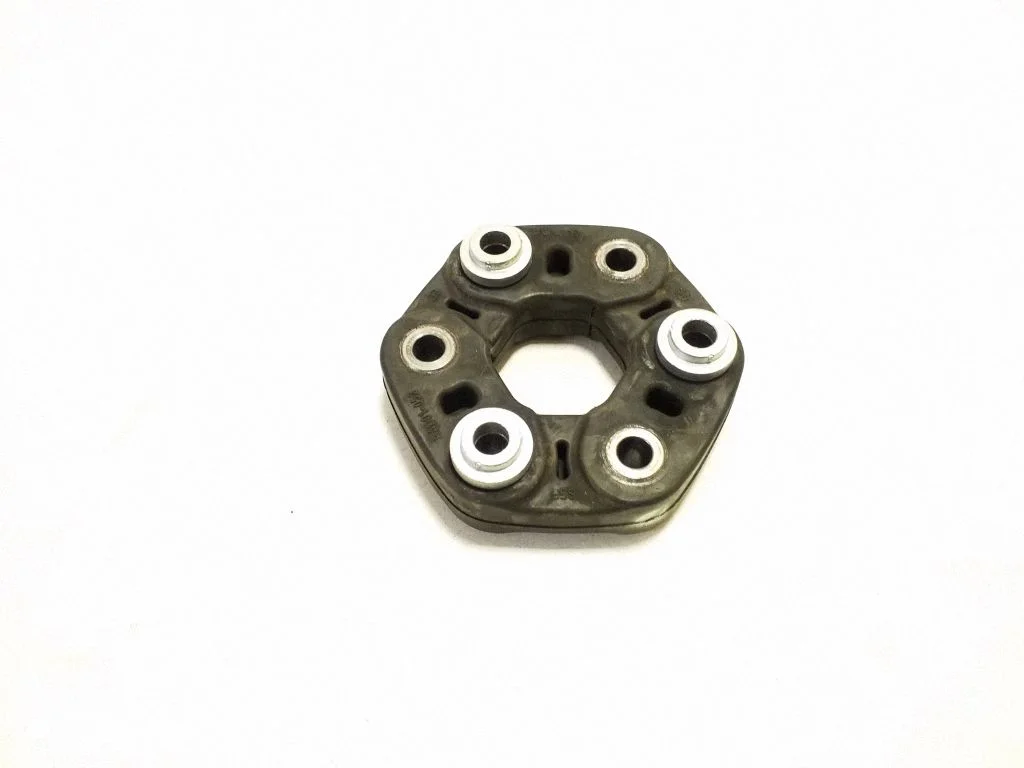 Rear prop shaft donut coupling/joint 10432044