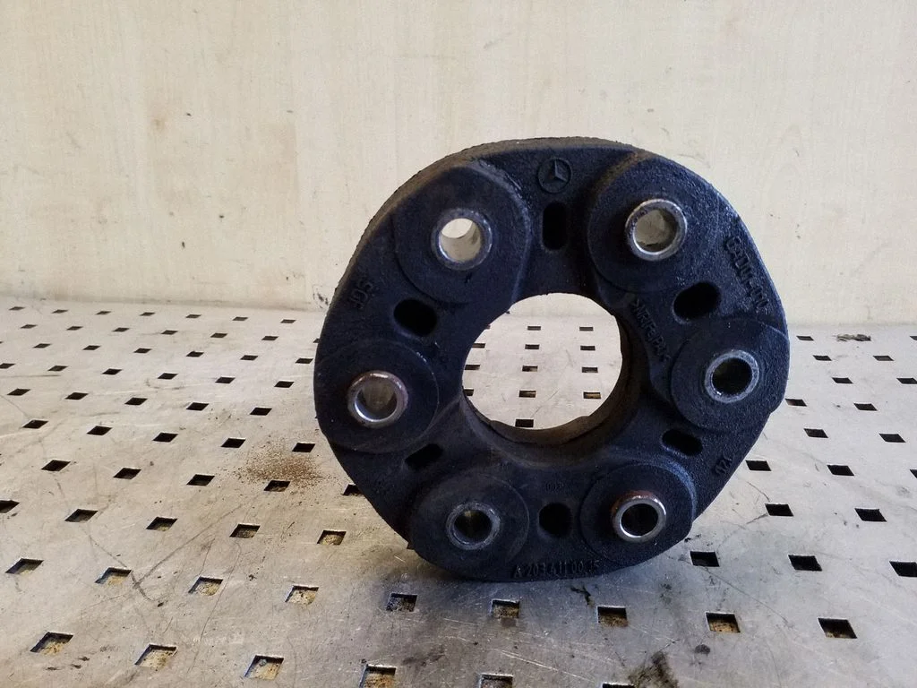 Rear prop shaft donut coupling/joint – Mercedes-Benz C-Class AMG W204 (2007-2014)