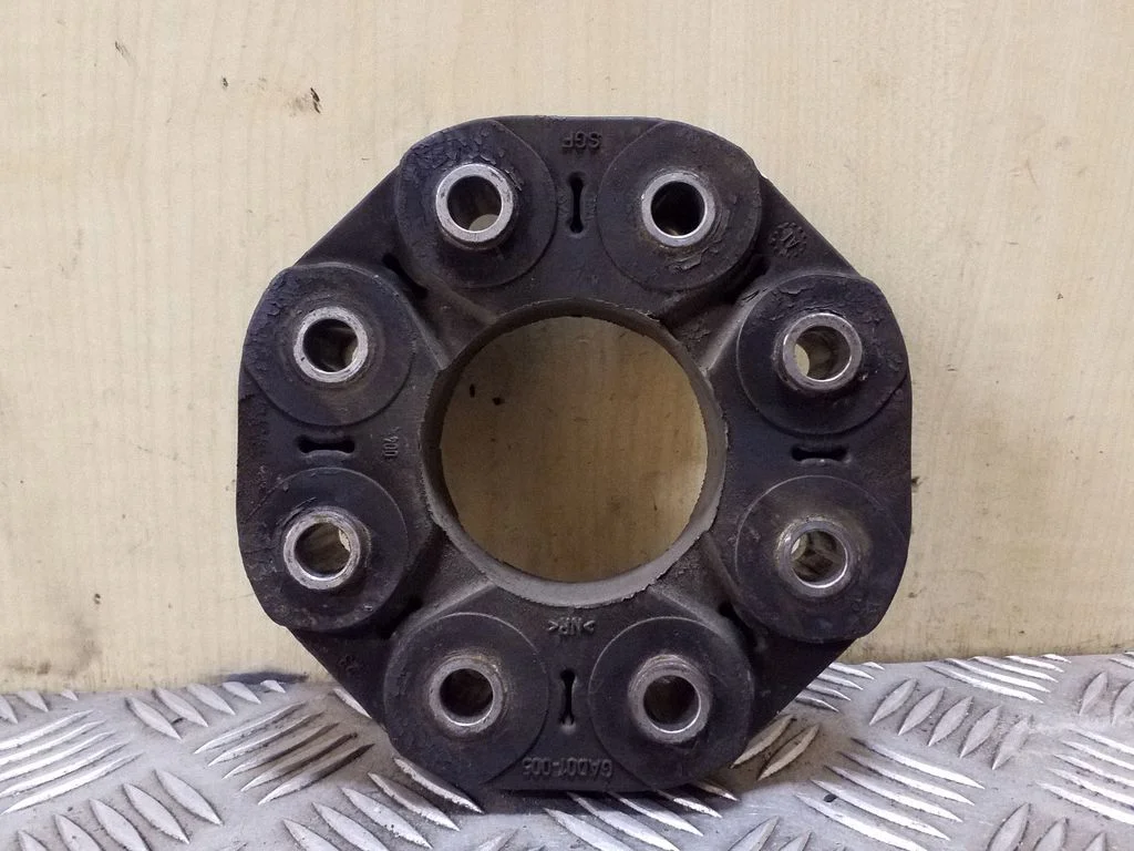 Rear prop shaft donut coupling/joint