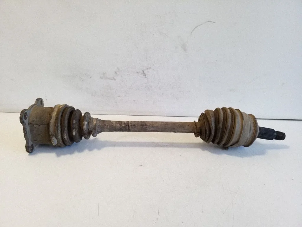 Rear driveshaft – right