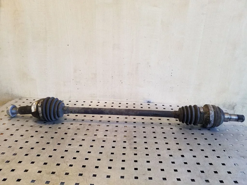 Rear driveshaft