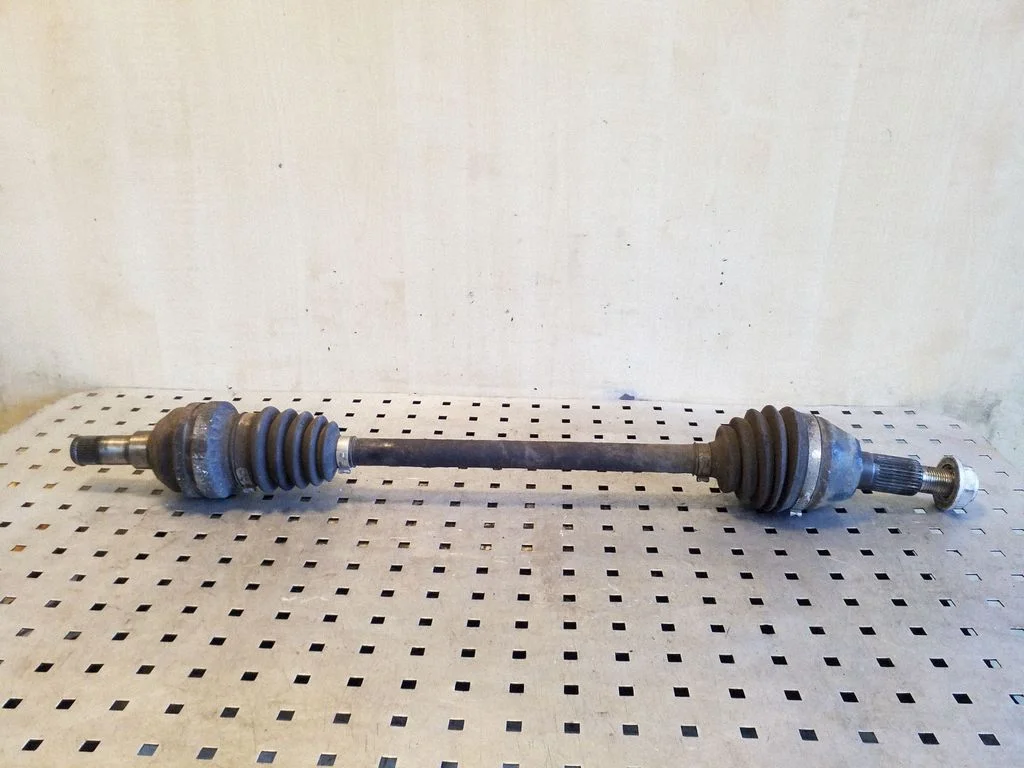 Rear driveshaft