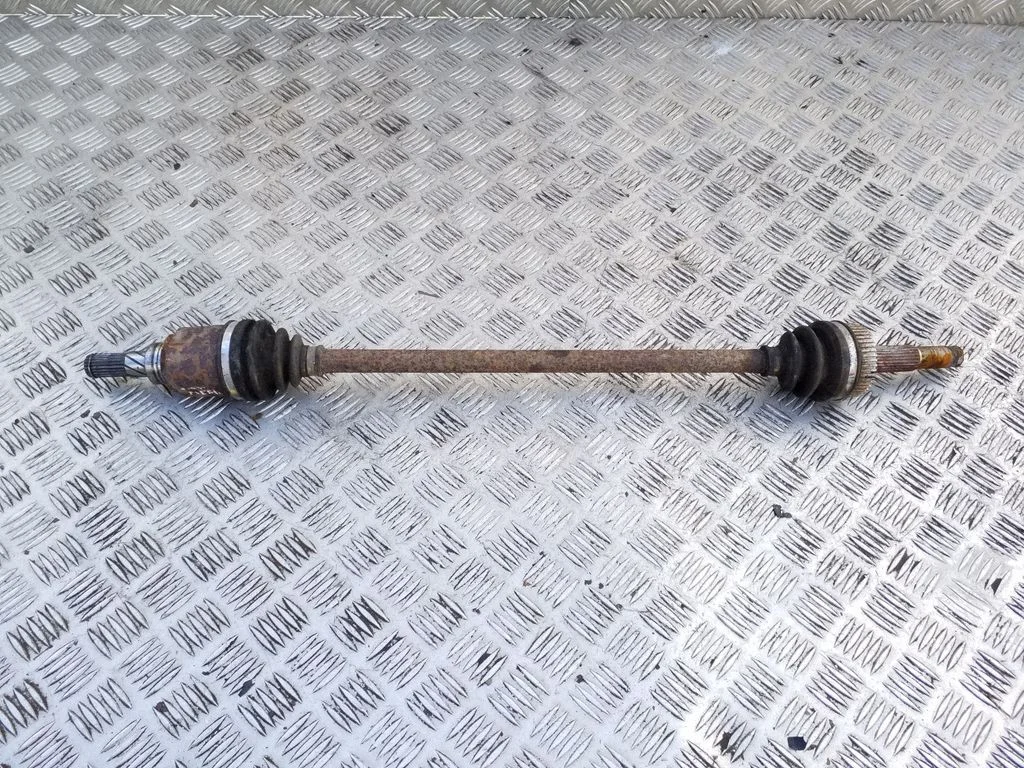 Rear driveshaft