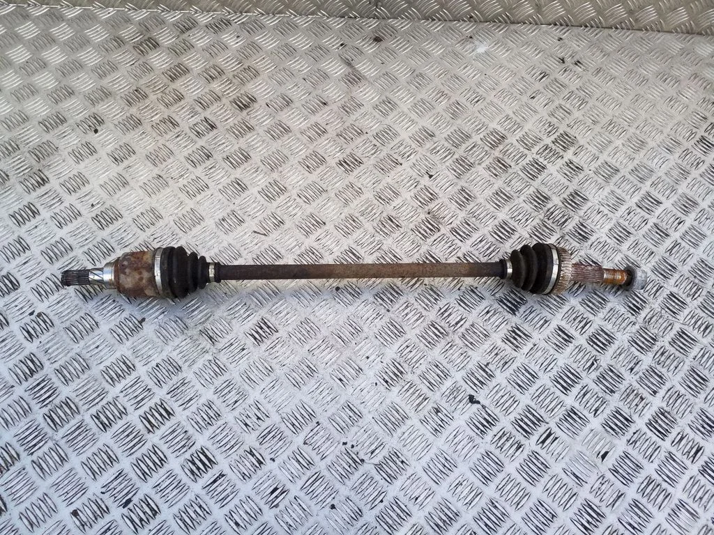 Rear driveshaft