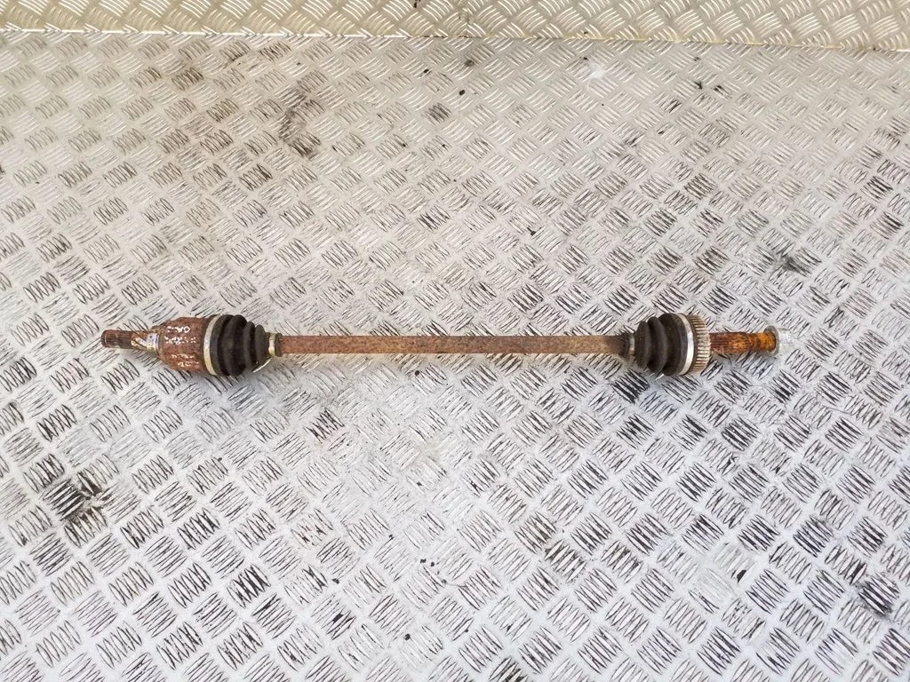 Rear driveshaft – left