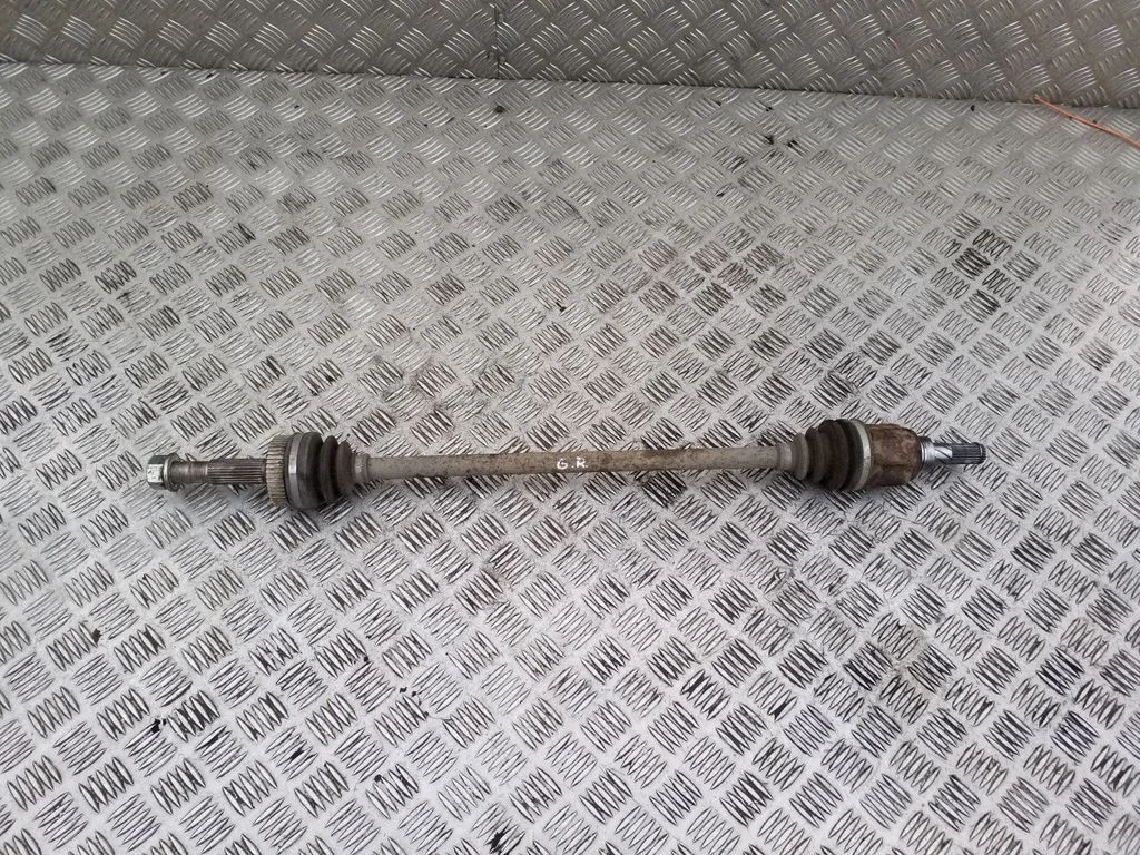 Rear driveshaft – right