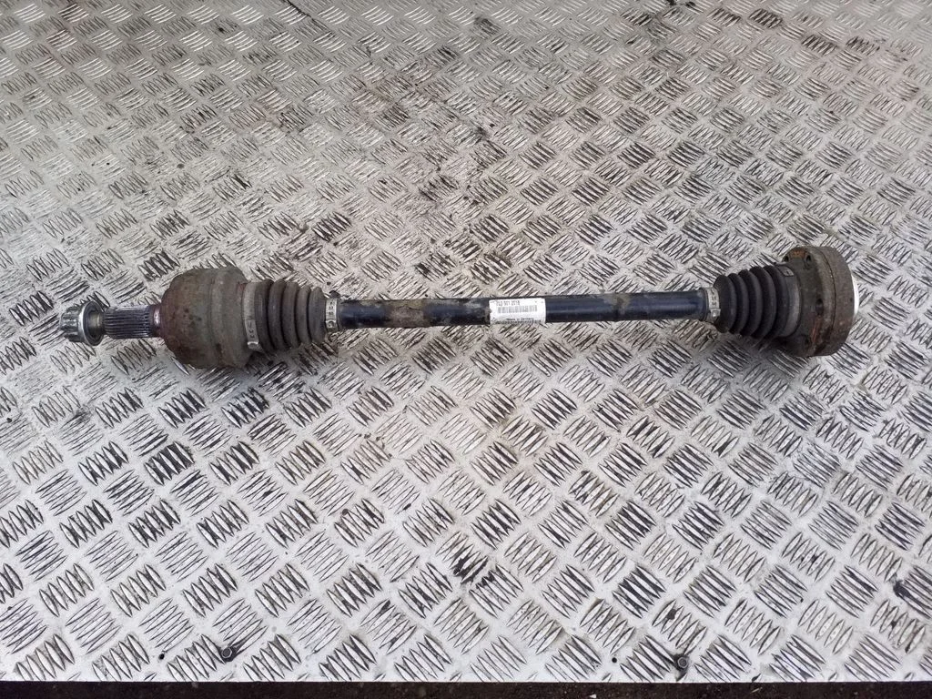 Rear driveshaft 7L0501201B