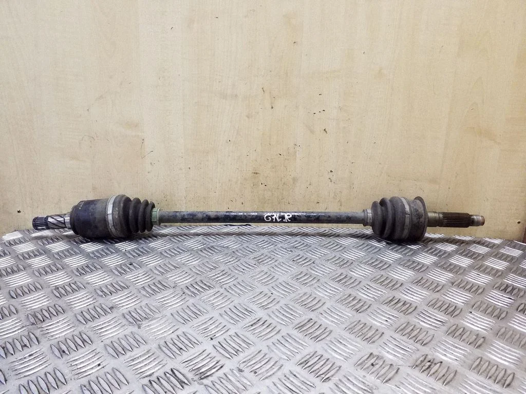 Rear driveshaft – right