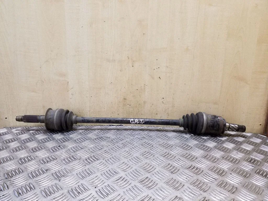 Rear driveshaft – left