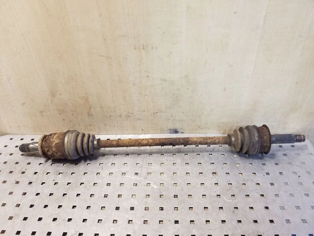 Rear driveshaft