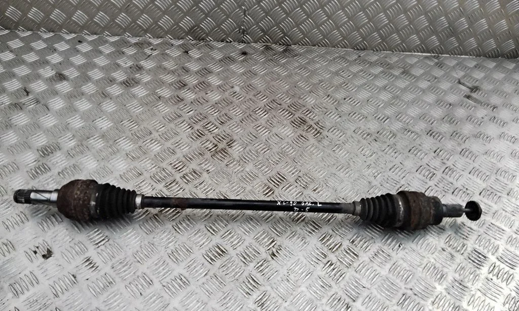 Rear driveshaft – left