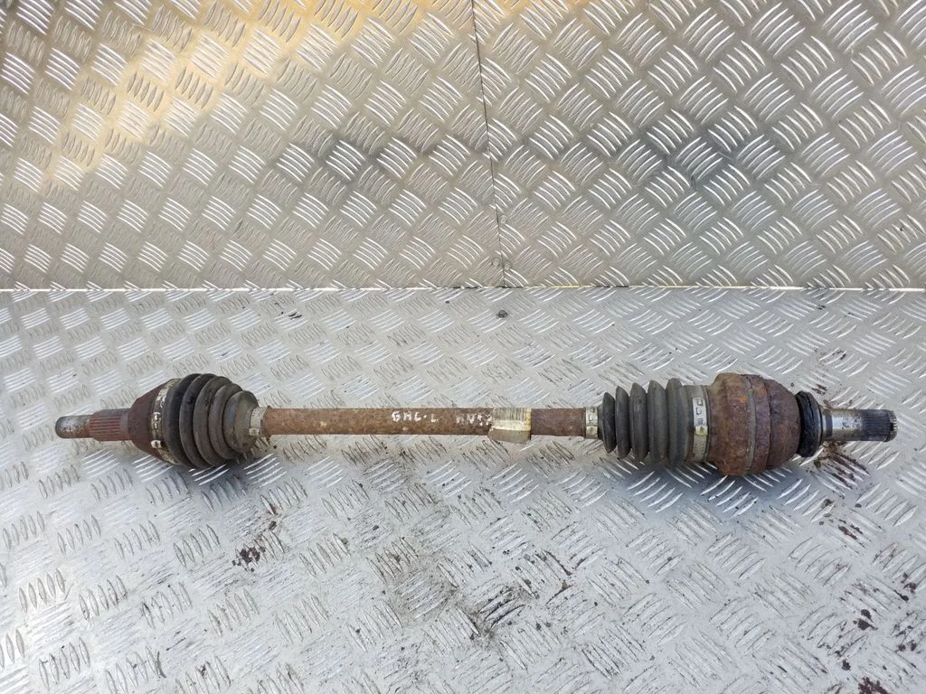 Rear driveshaft – rear left